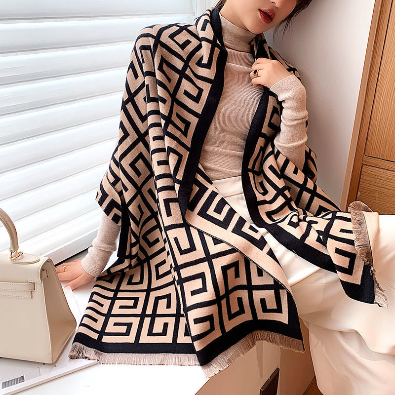 Classic British Cashmere Reversible Scarf for Women